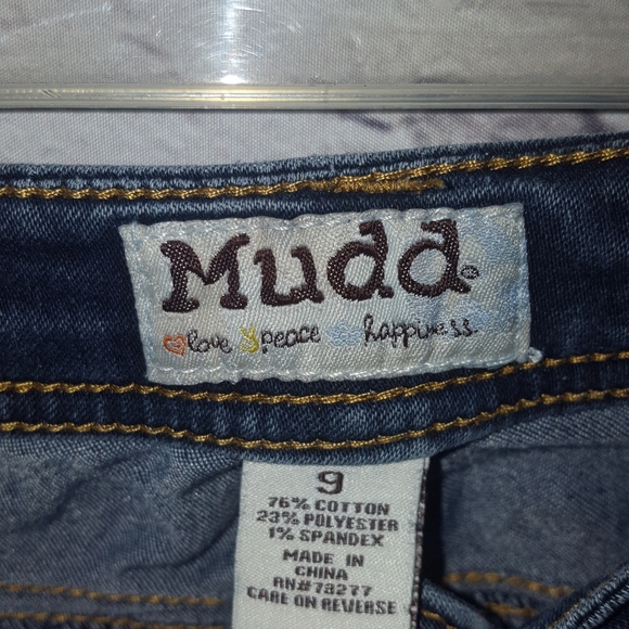 Jeans - Picture 2 of 3